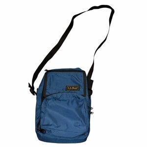 L.L. Bean Blue Nylon Padded Crossbody Bag Pack